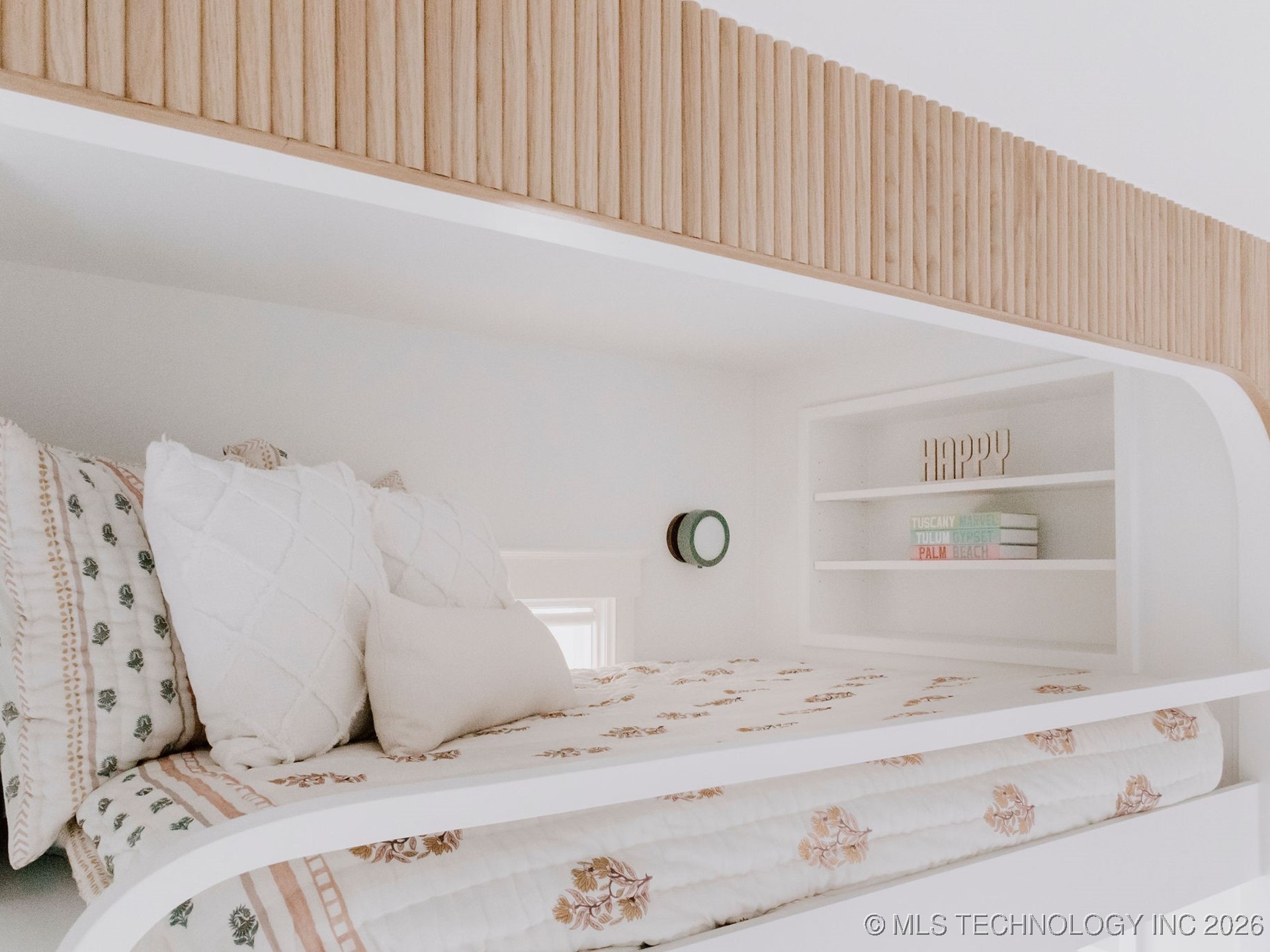 34 Firefly Lane Property Photo 15