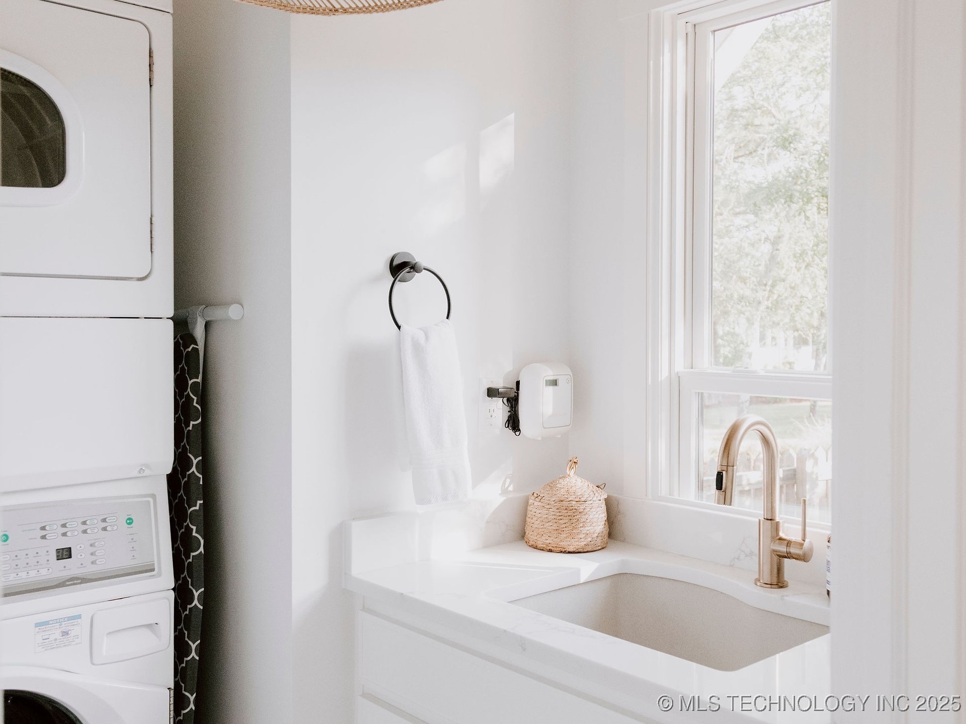 34 Firefly Lane Property Photo 52