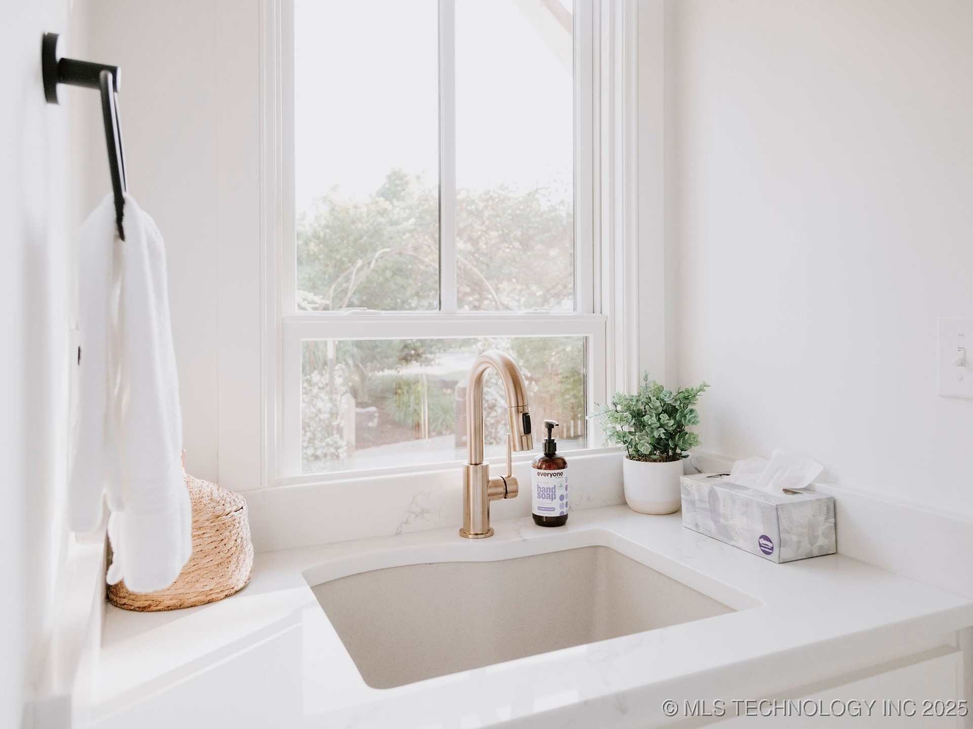 34 Firefly Lane Property Photo 53