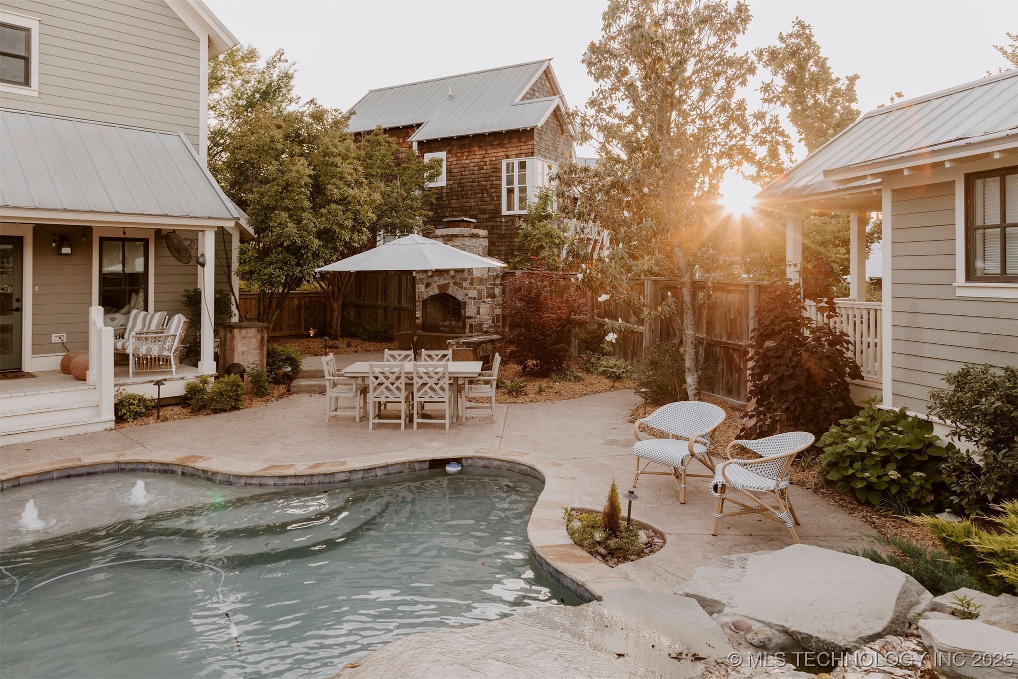 34 Firefly Lane Property Photo 79