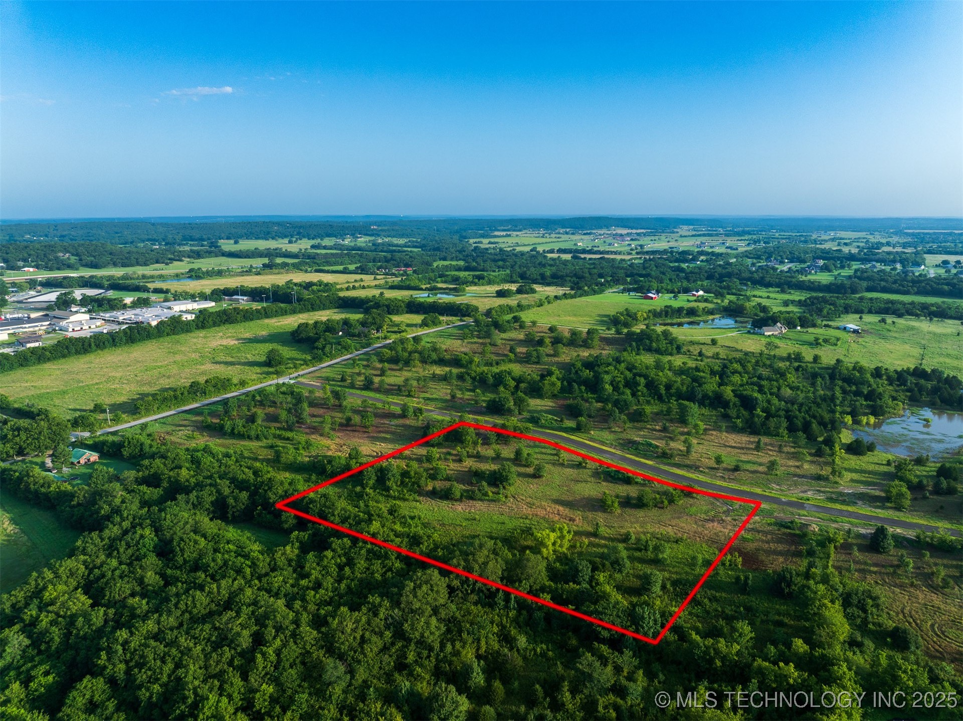 018 W 195th Street S Property Photo 1