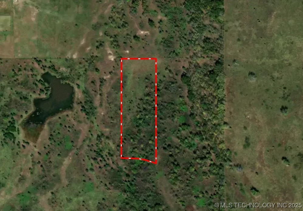 09 W 195th Street S Property Photo 5