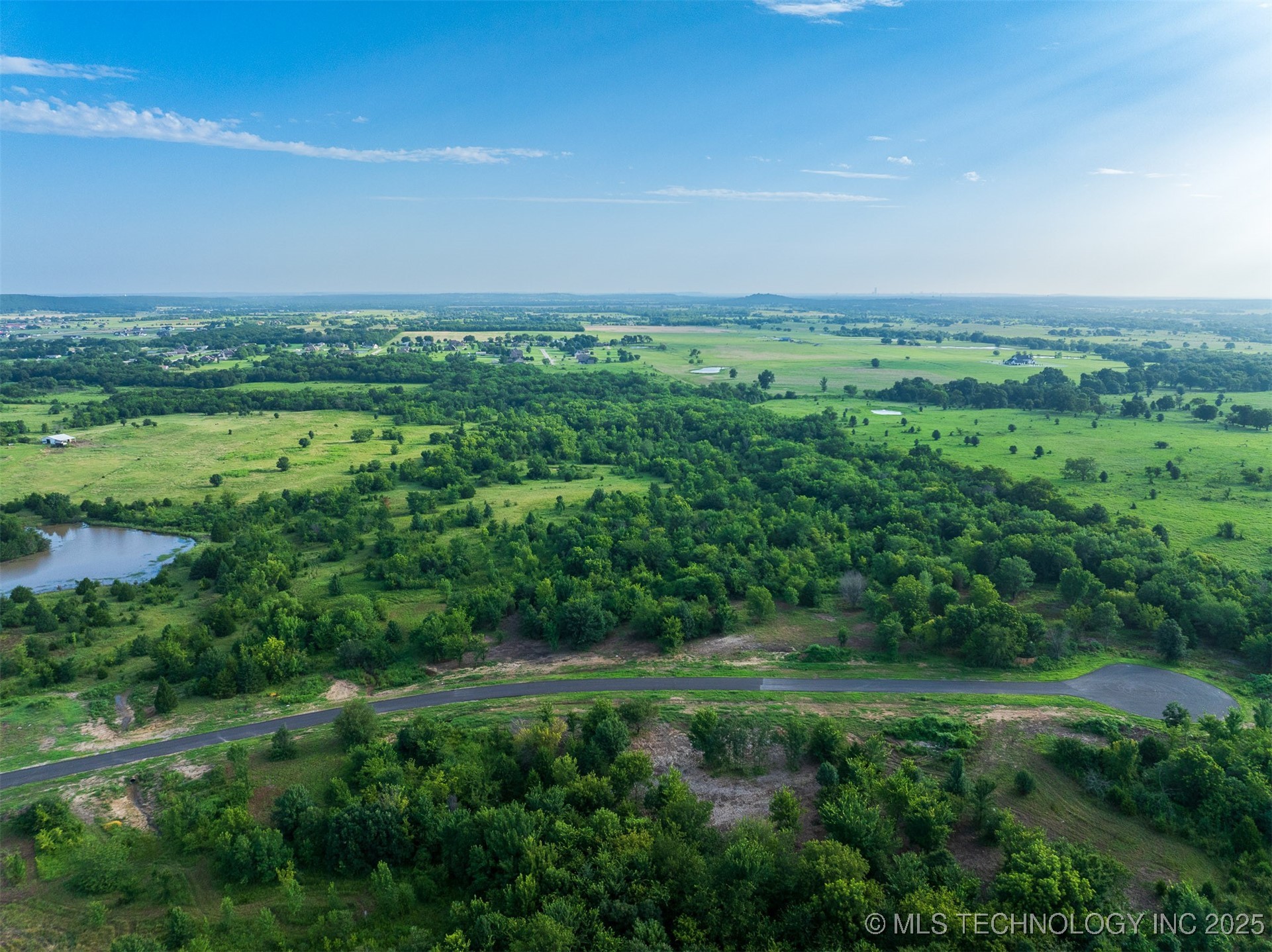 09 W 195th Street S Property Photo 14