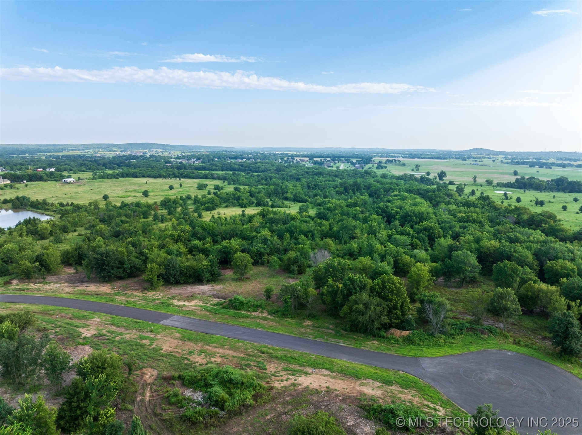 09 W 195th Street S Property Photo 35