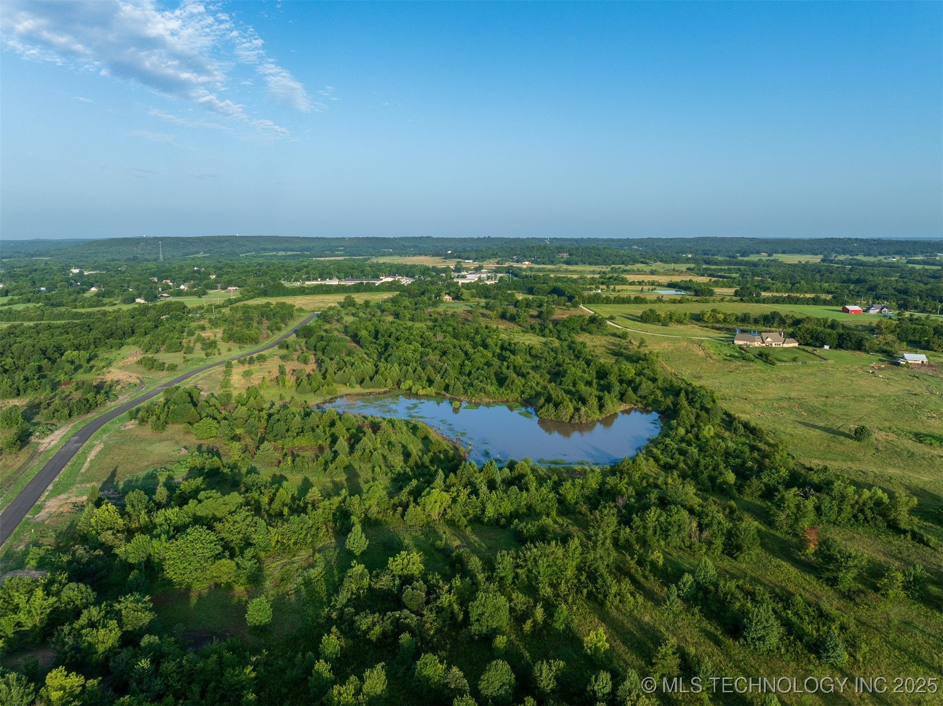 07 W 195th Street S Property Photo 20
