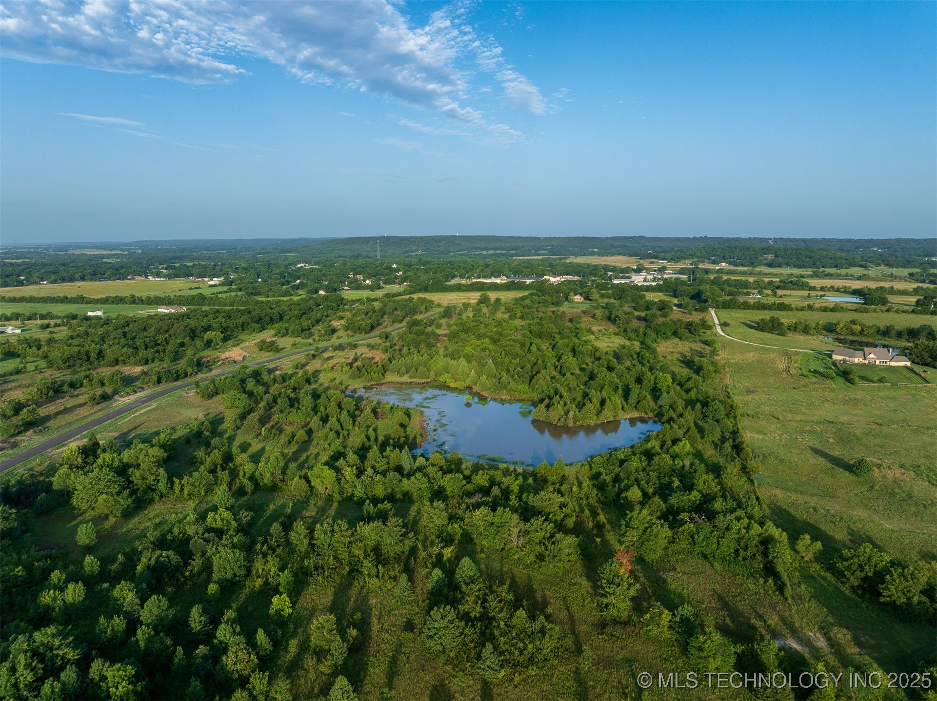 07 W 195th Street S Property Photo 22
