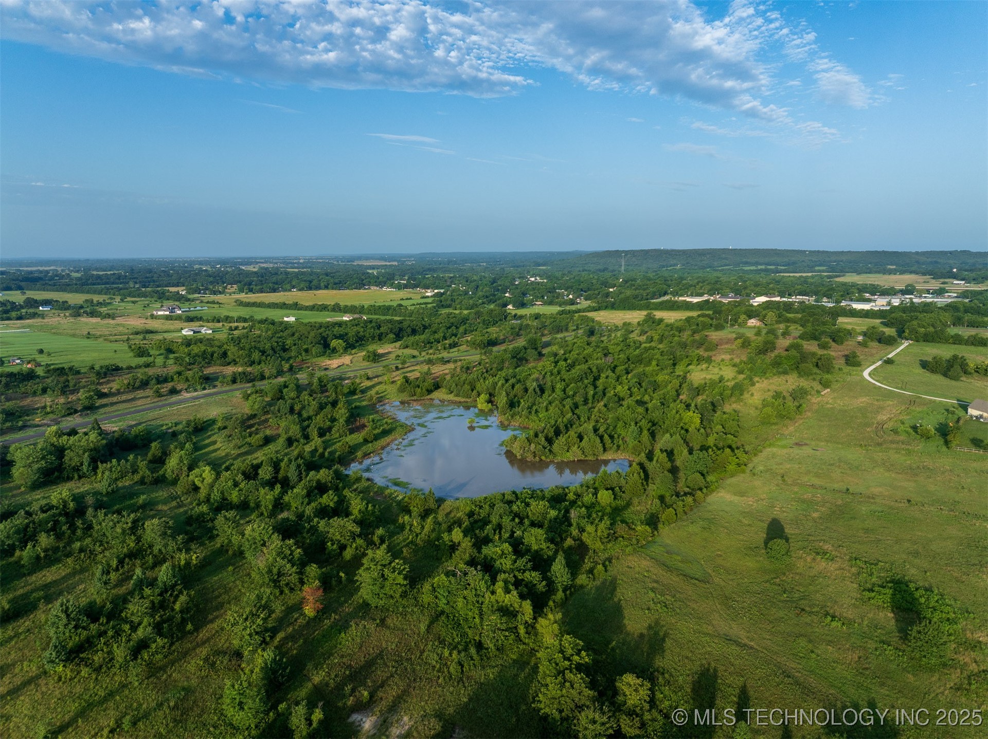 07 W 195th Street S Property Photo 24