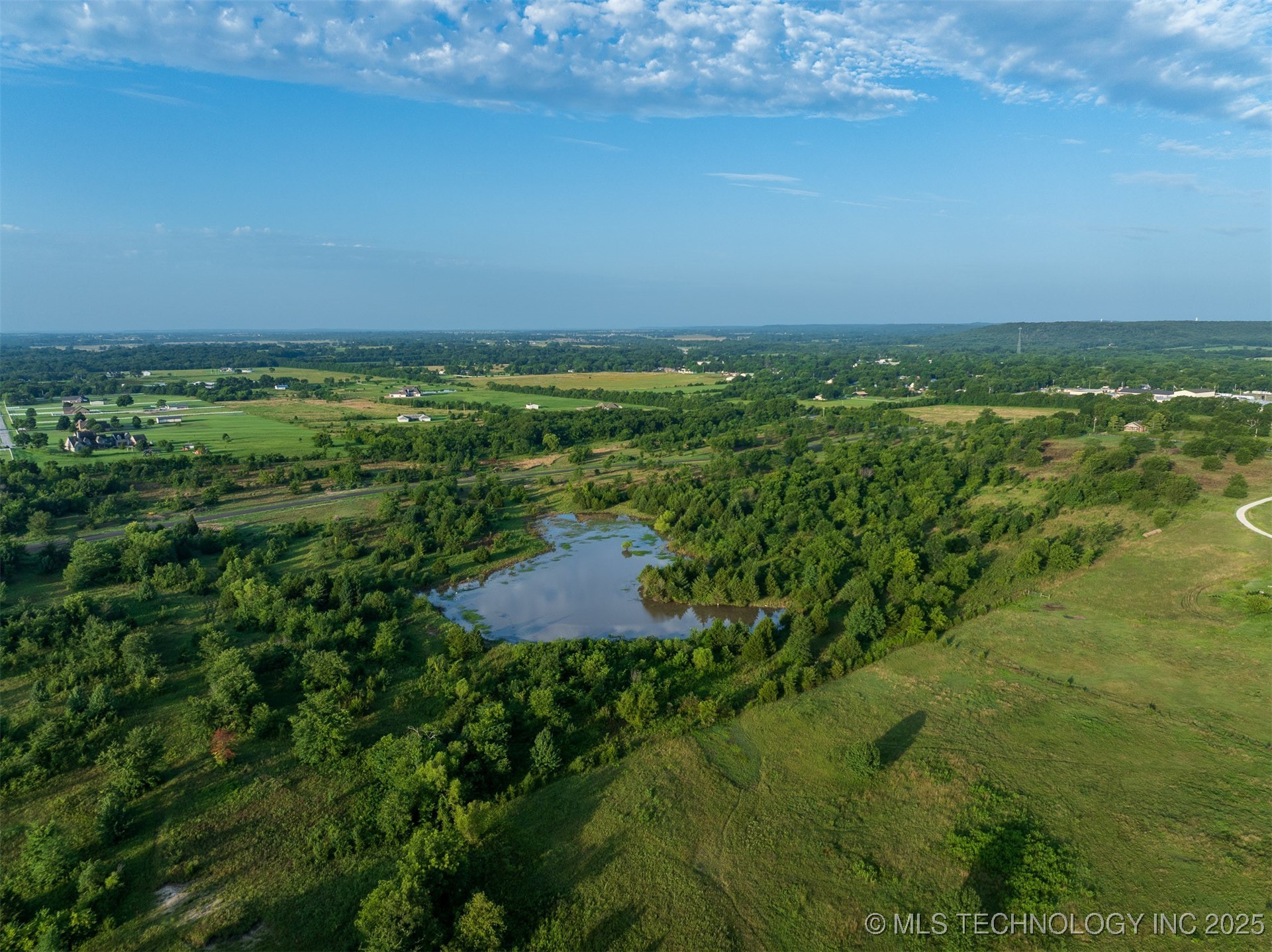07 W 195th Street S Property Photo 25
