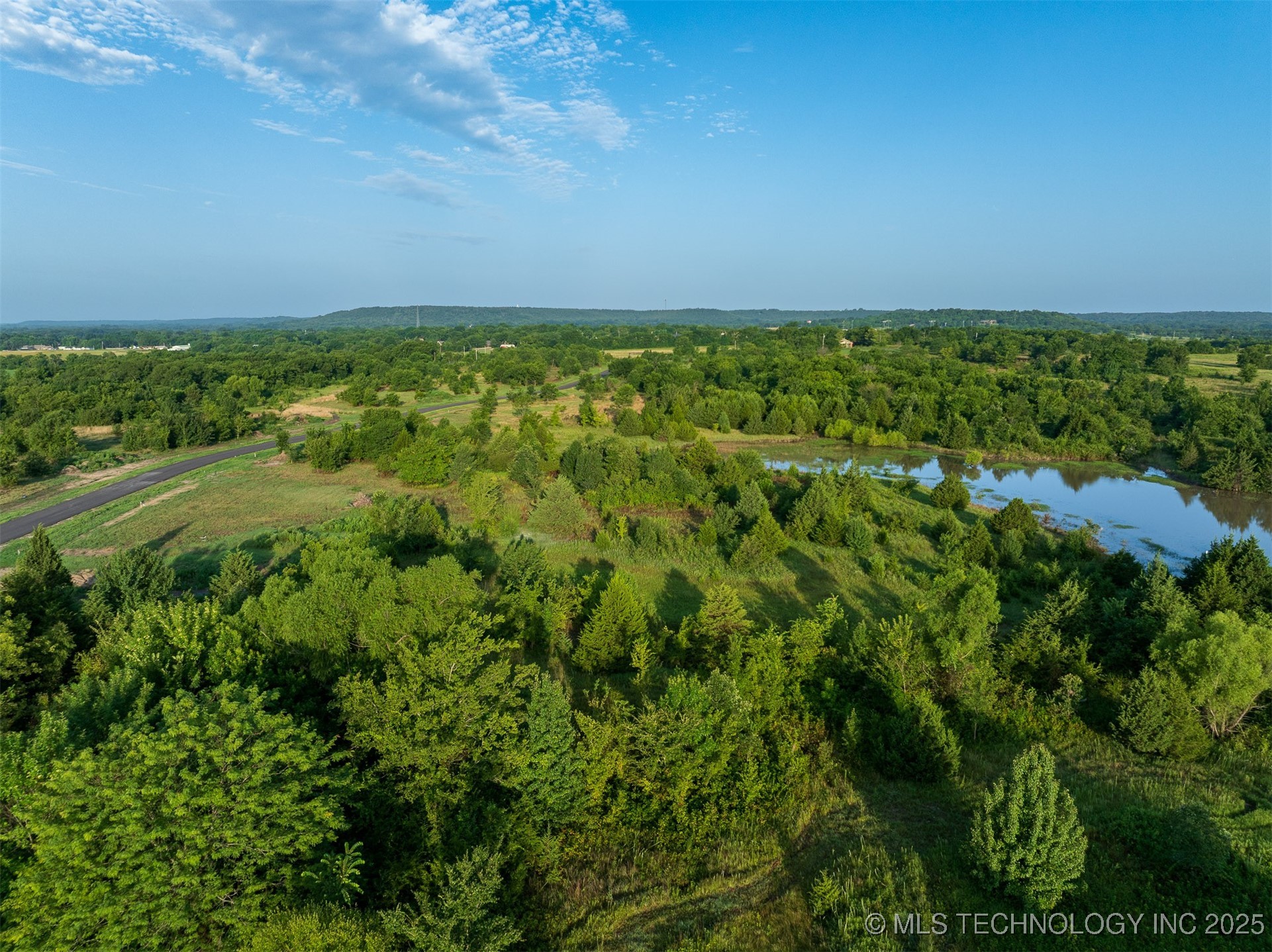 07 W 195th Street S Property Photo 33