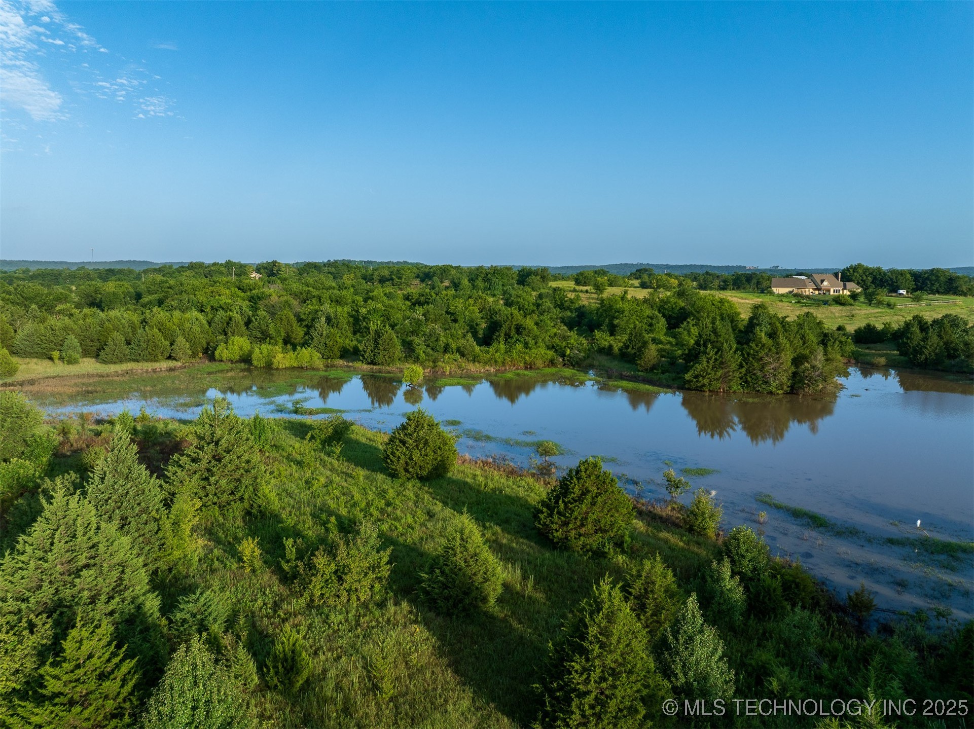 07 W 195th Street S Property Photo 39