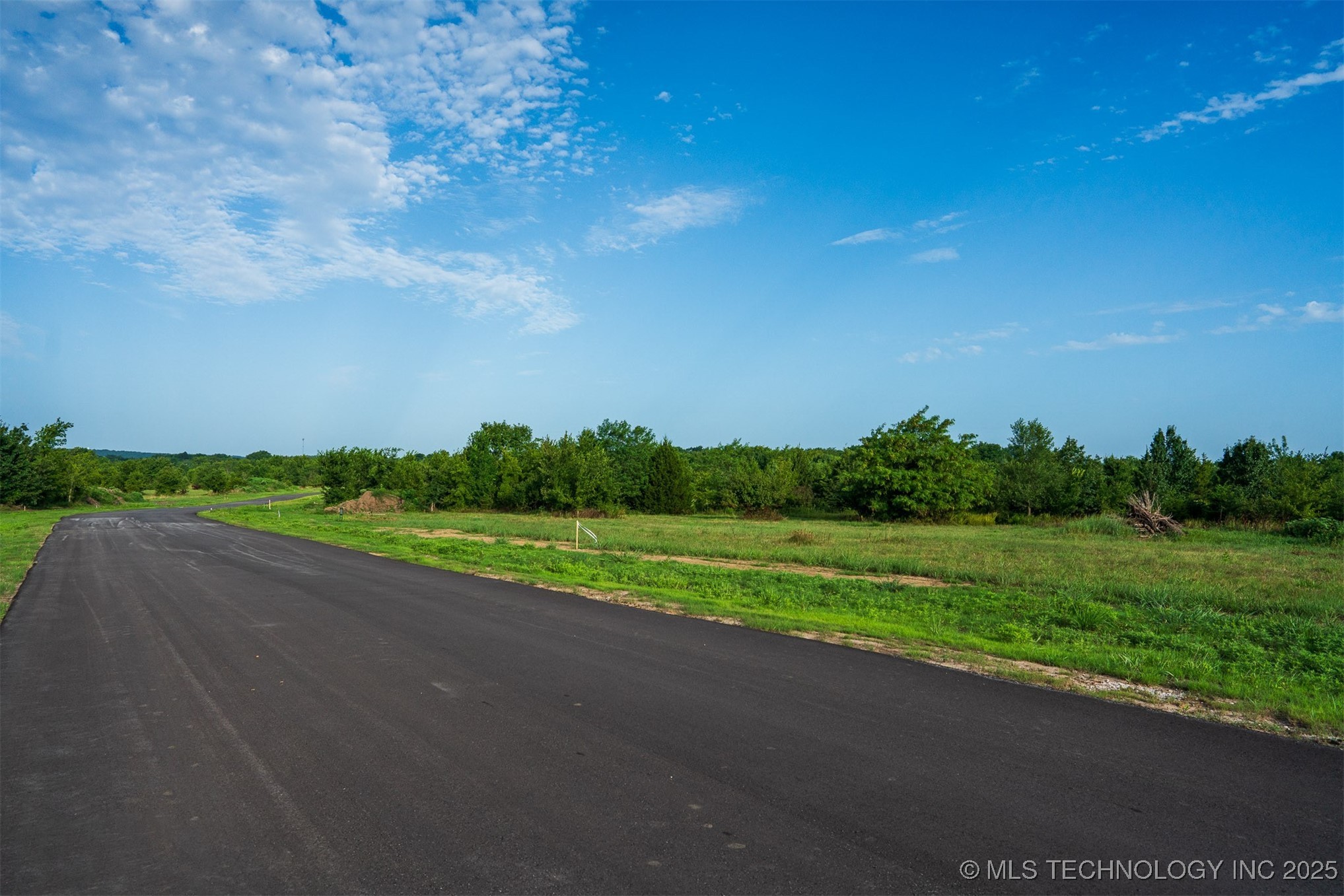 07 W 195th Street S Property Photo 49