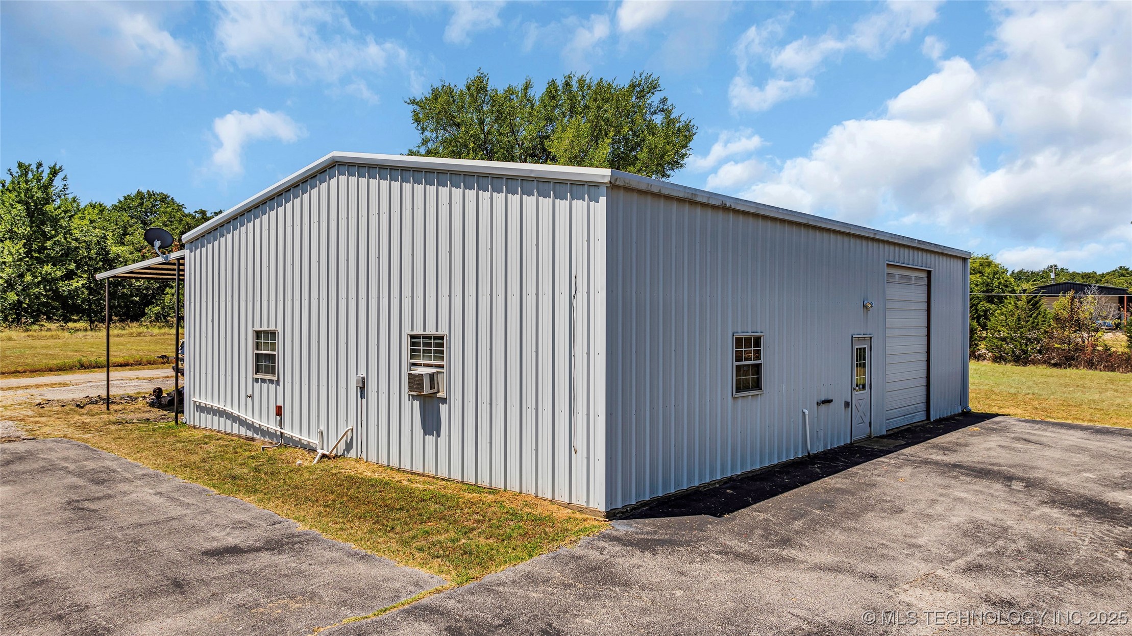 7023 Myall Road Property Photo 8