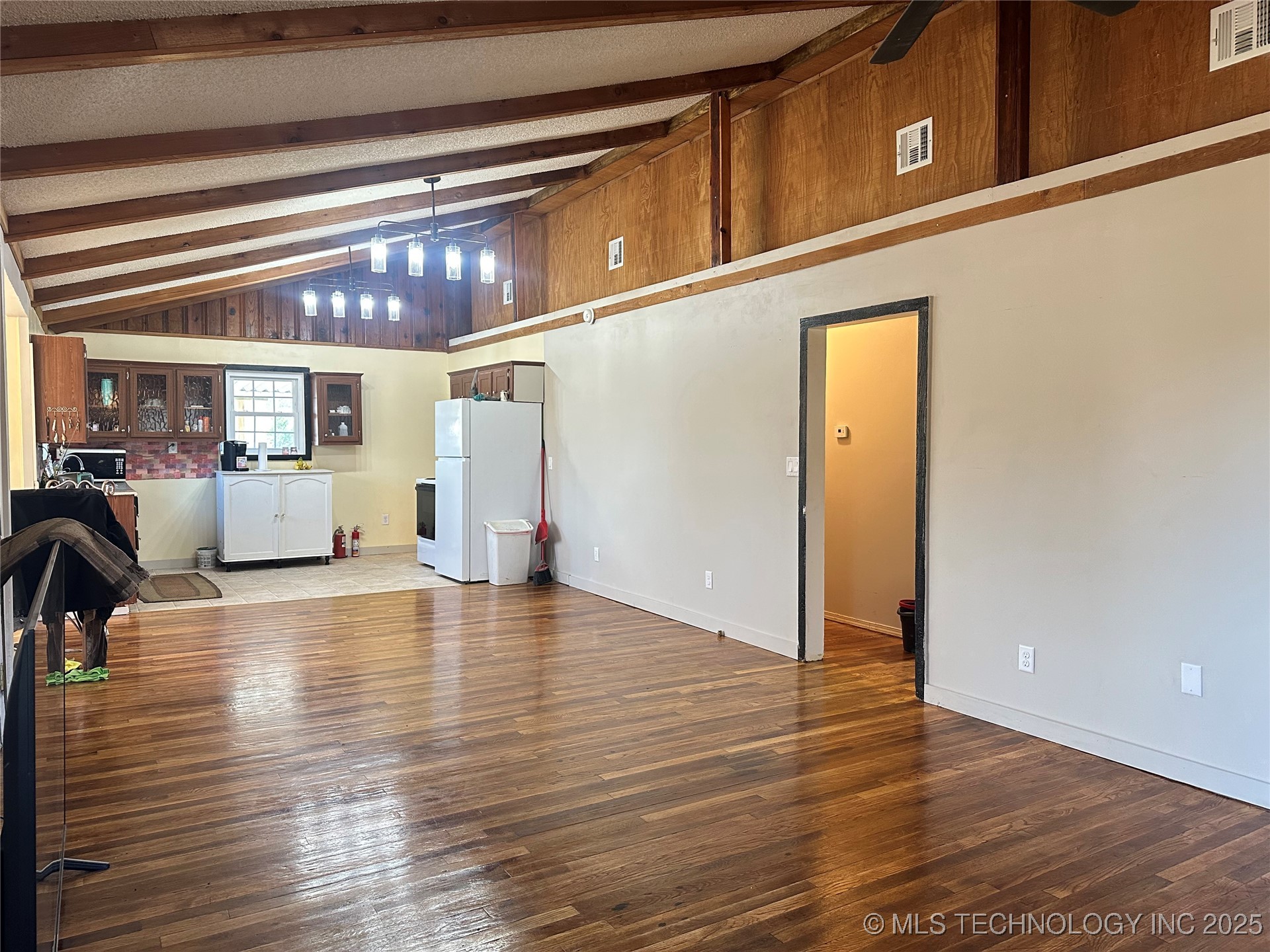 15250 Banyan Road Property Photo 5