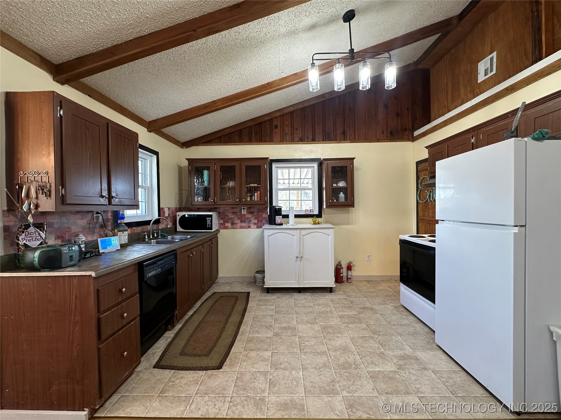 15250 Banyan Road Property Photo 7