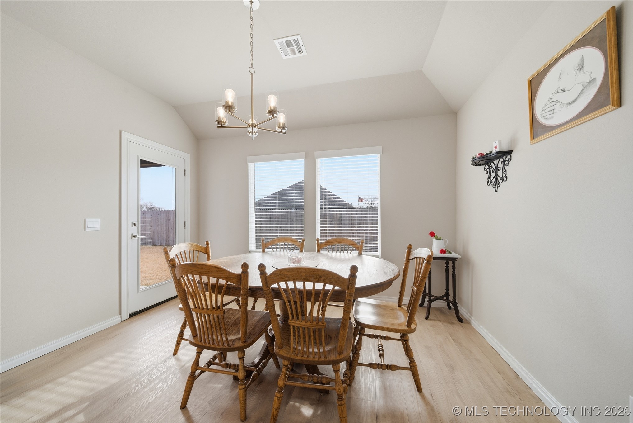 7407 E Oakridge Court Property Photo 12