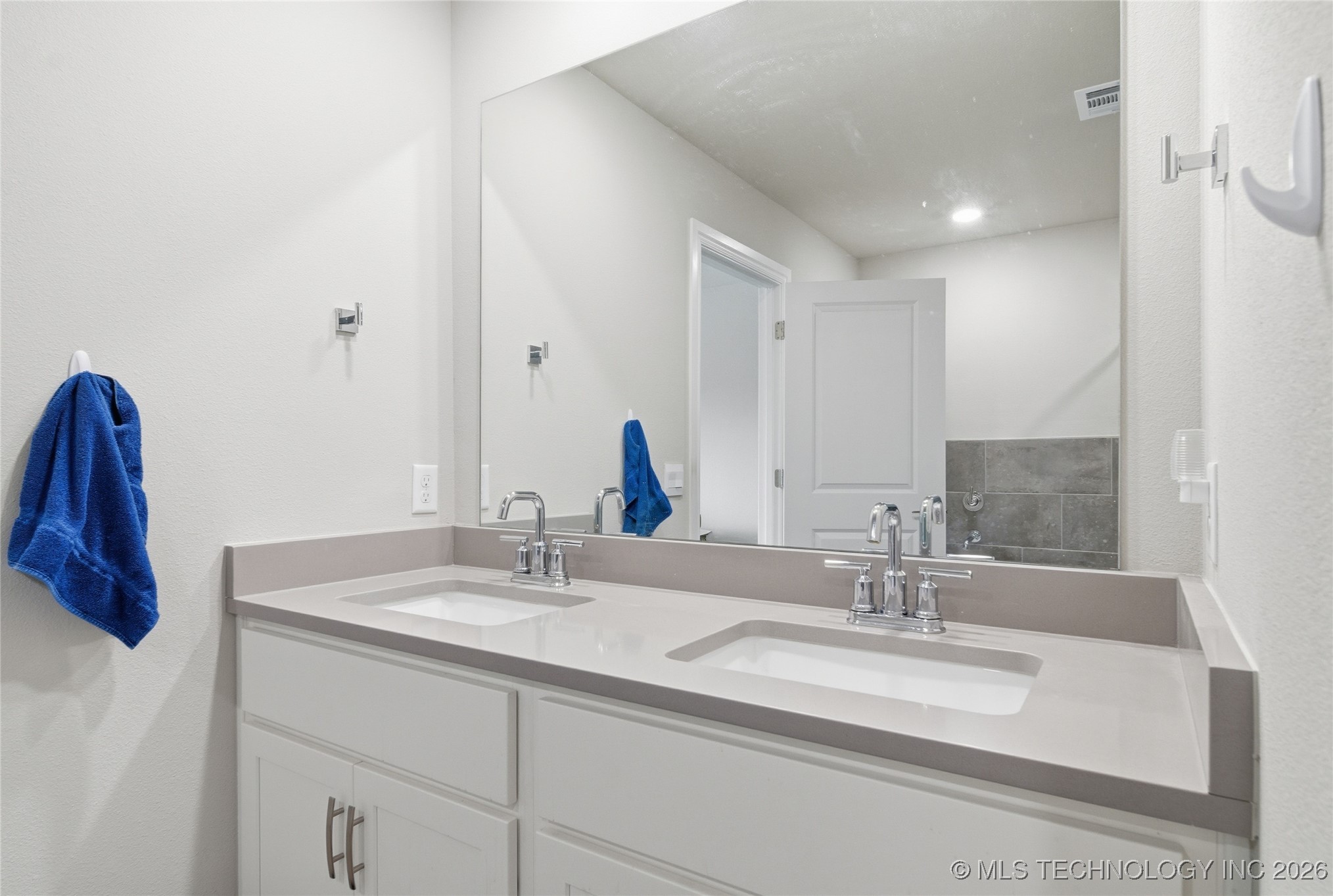 7407 E Oakridge Court Property Photo 16