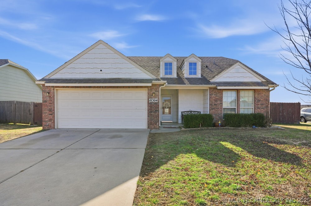 18304 E 43rd Street Property Photo 1