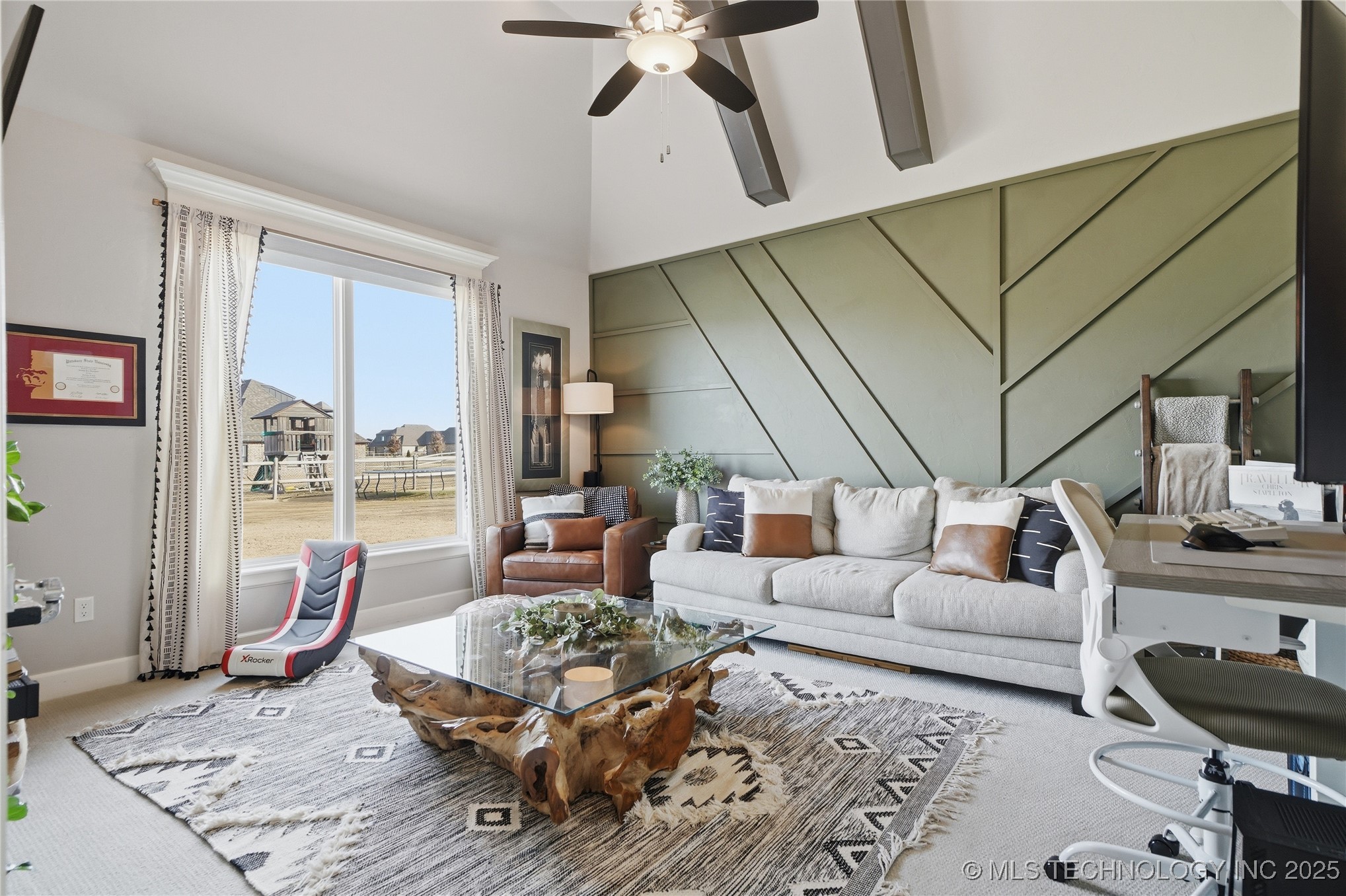 19551 E Slate Drive Property Photo 8