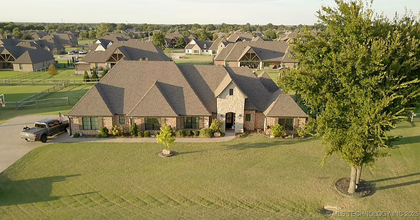 19551 E Slate Drive Property Photo 64