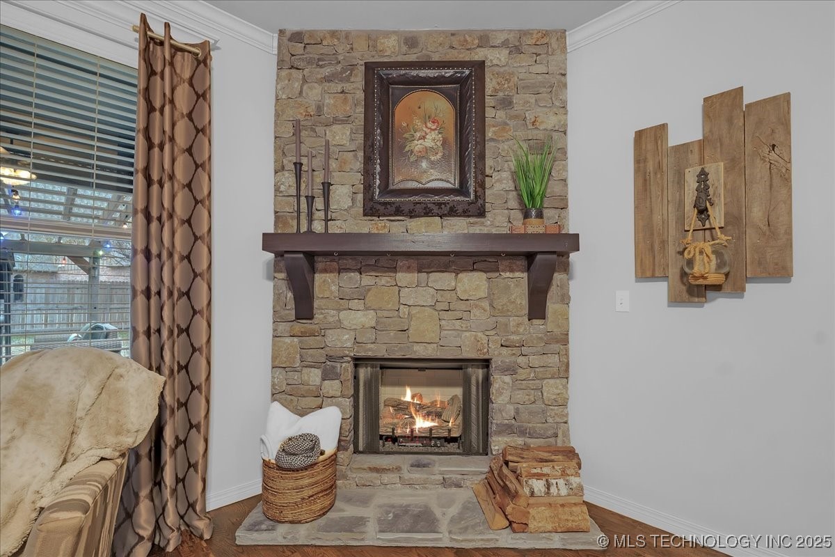 8100 S Gardenia Avenue Property Photo 8