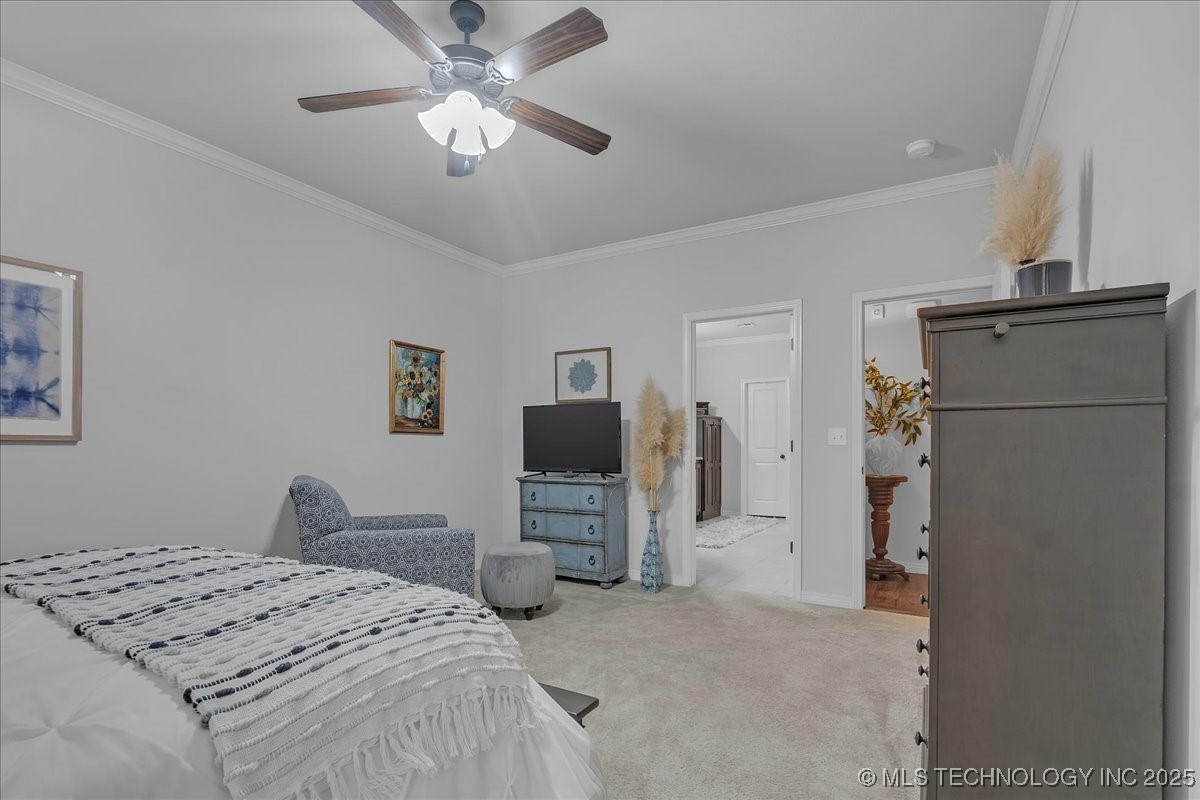 8100 S Gardenia Avenue Property Photo 28