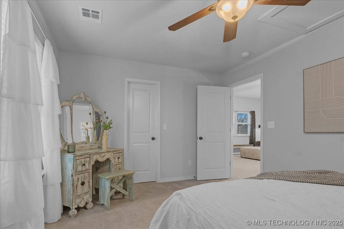 8100 S Gardenia Avenue Property Photo 41