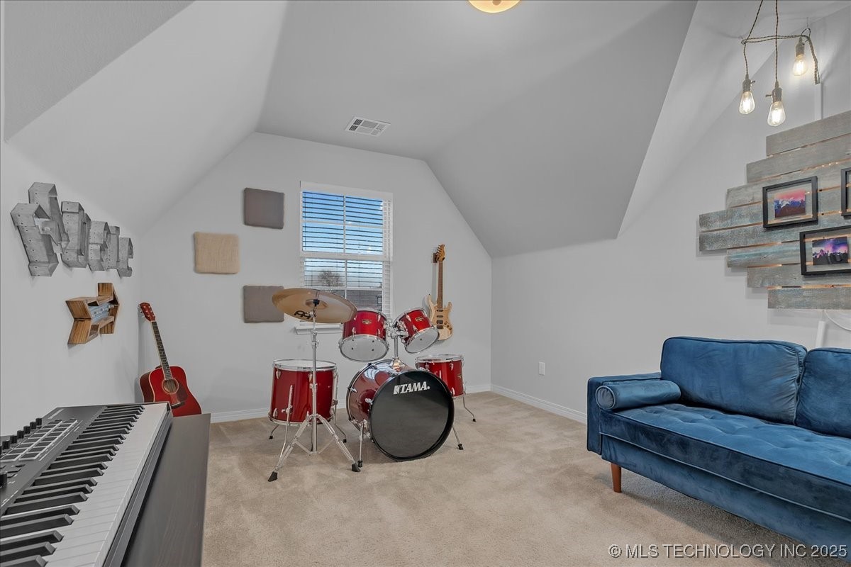 8100 S Gardenia Avenue Property Photo 42