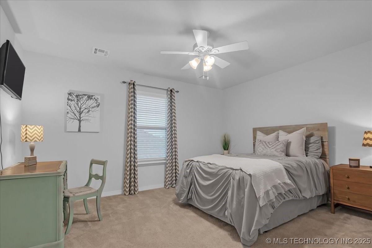 8100 S Gardenia Avenue Property Photo 49