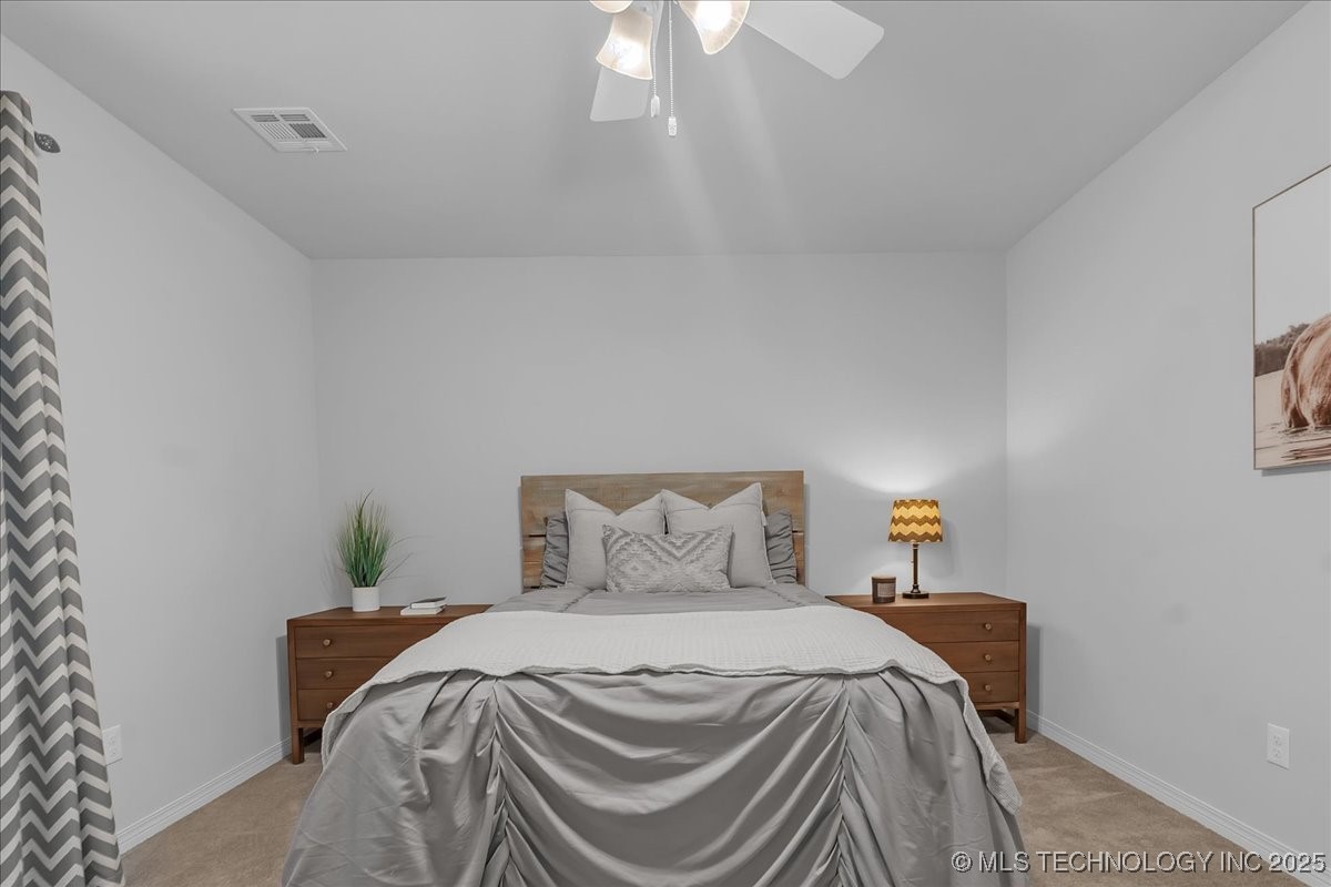 8100 S Gardenia Avenue Property Photo 50