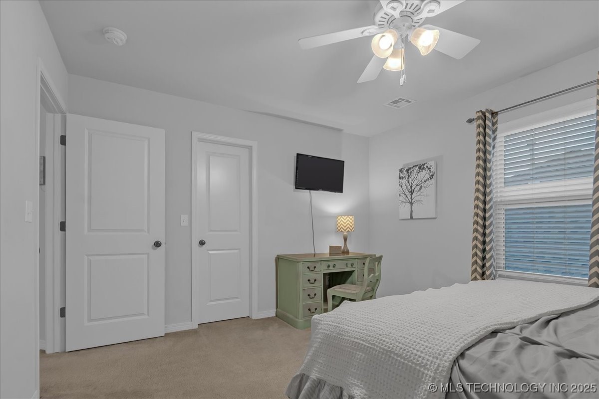 8100 S Gardenia Avenue Property Photo 51