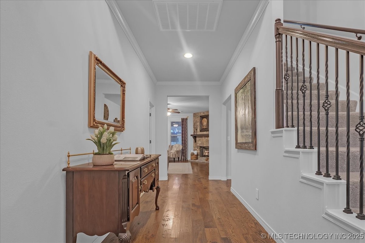 8100 S Gardenia Avenue Property Photo 54