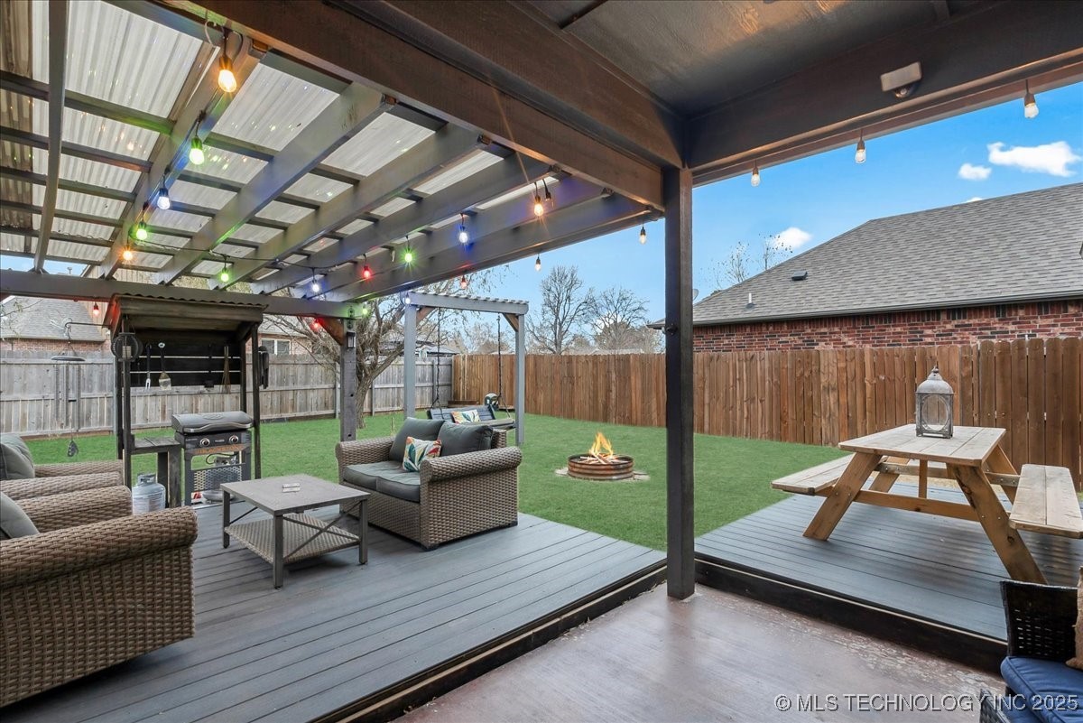 8100 S Gardenia Avenue Property Photo 60