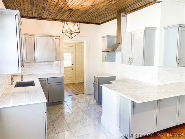 815 N Mckinley Avenue Property Photo 3