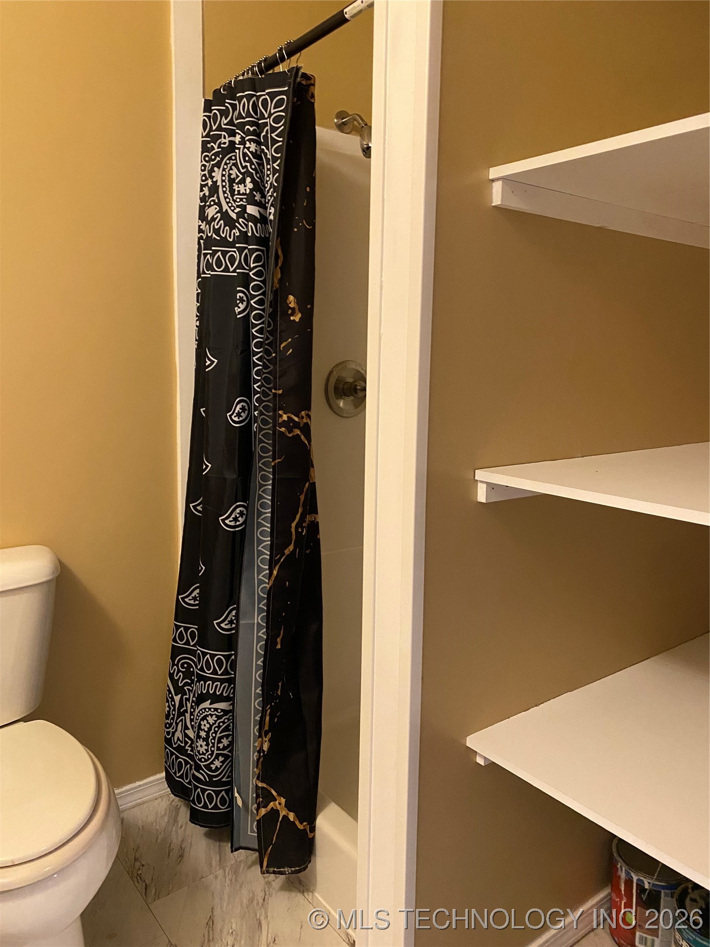 2419 S Olympia Avenue A Property Photo 14