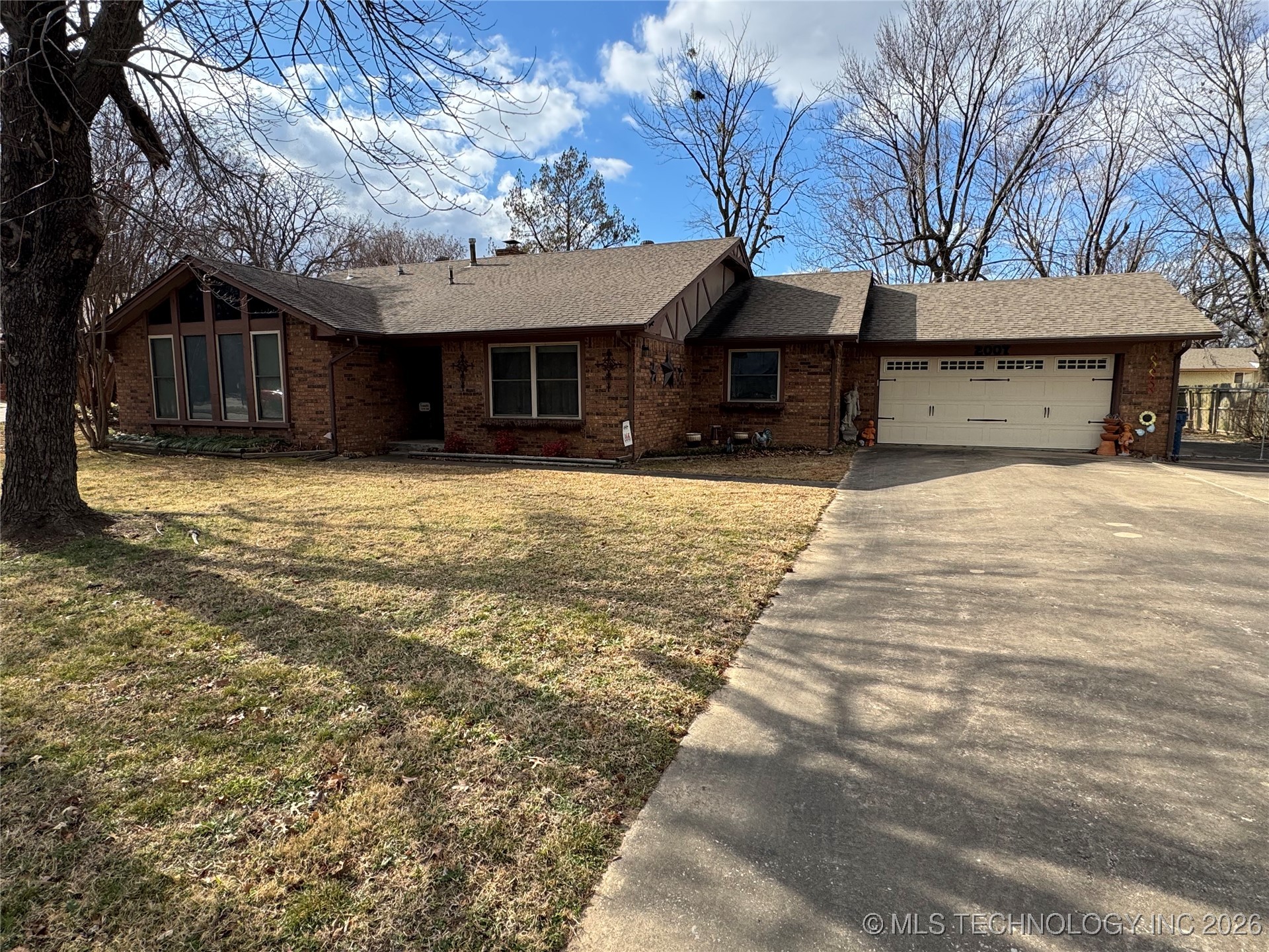 2007 Mockingbird Lane Property Photo 1