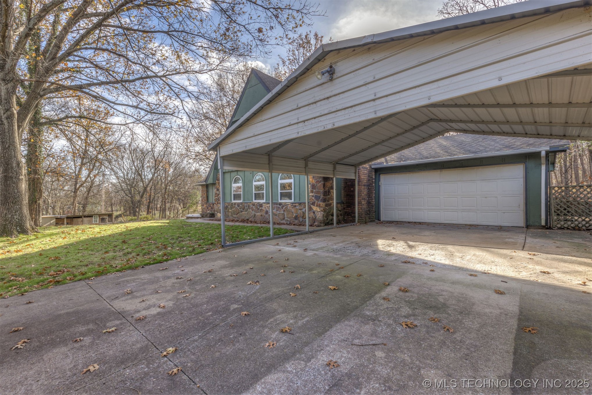 33960 Eagle Circle Property Photo 40