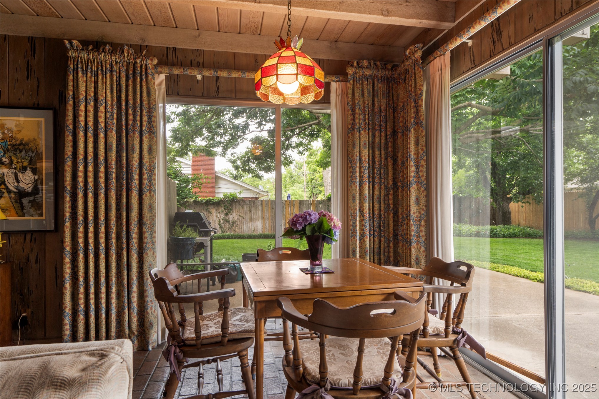 3432 E 57th Place Property Photo 12