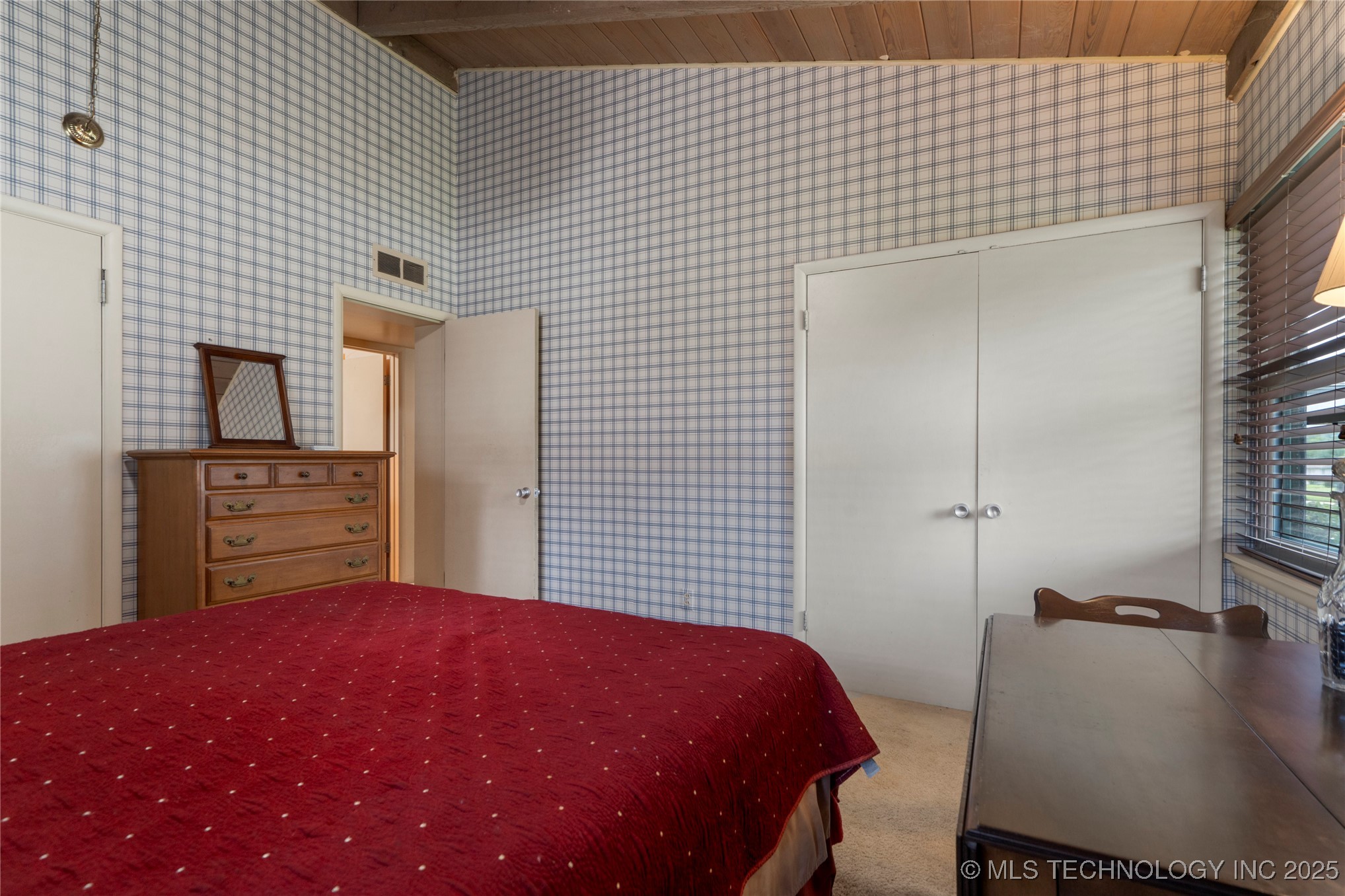 3432 E 57th Place Property Photo 38