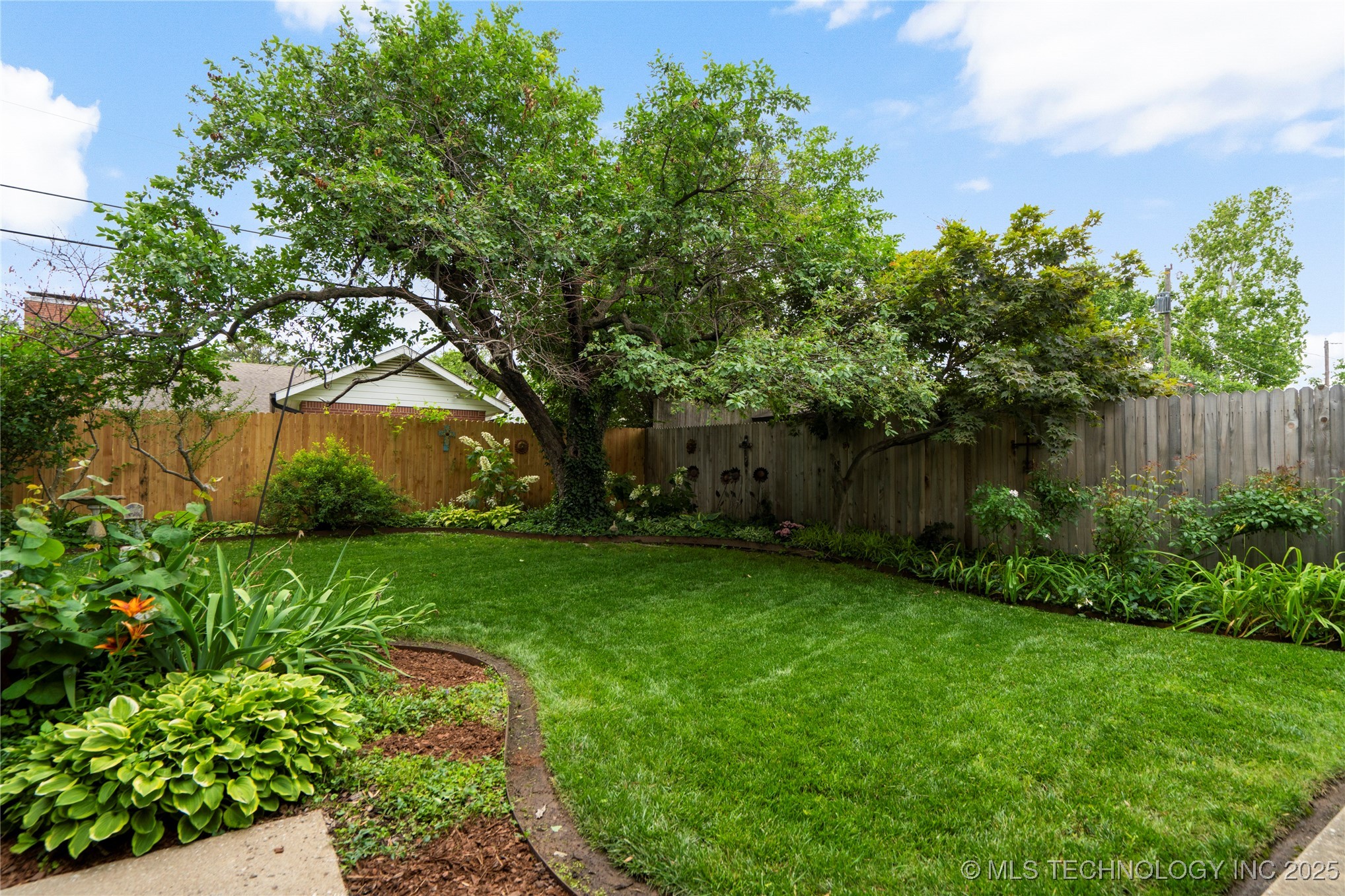 3432 E 57th Place Property Photo 46