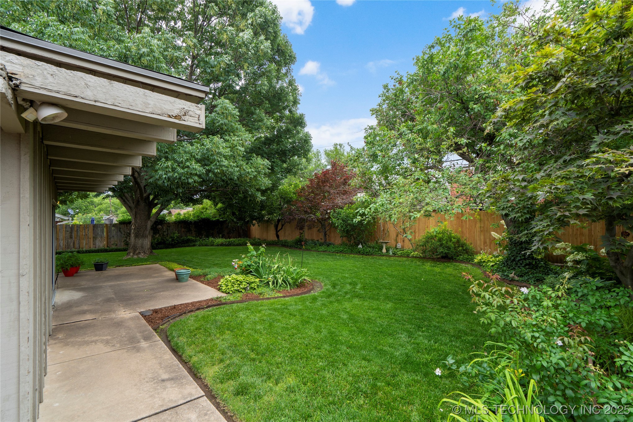 3432 E 57th Place Property Photo 50