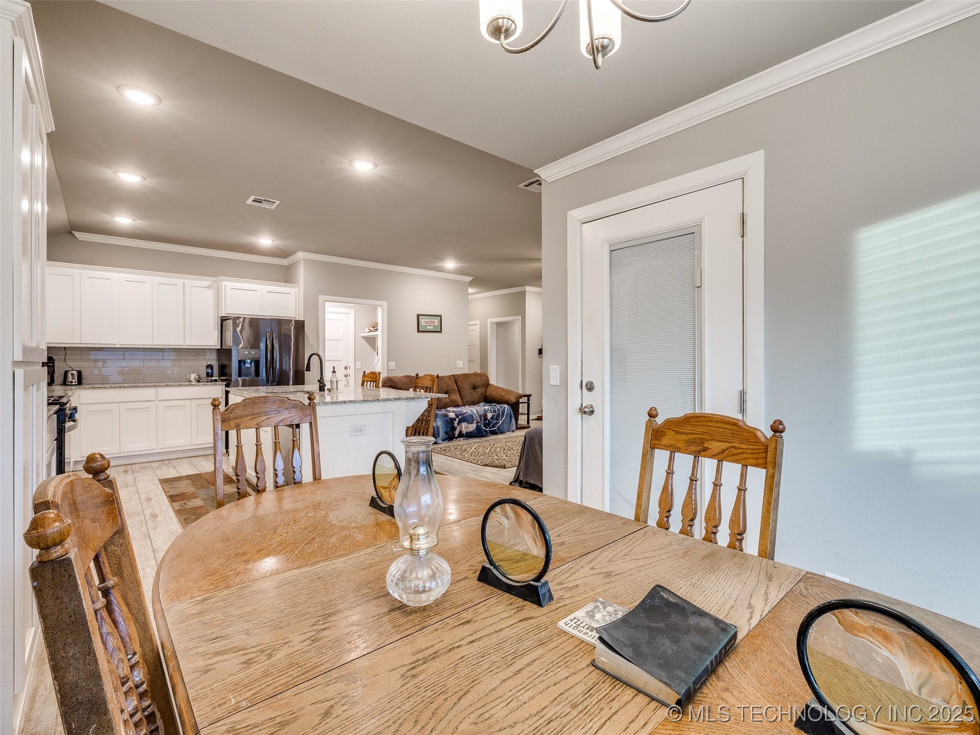 401 W Harrison Street Property Photo 21