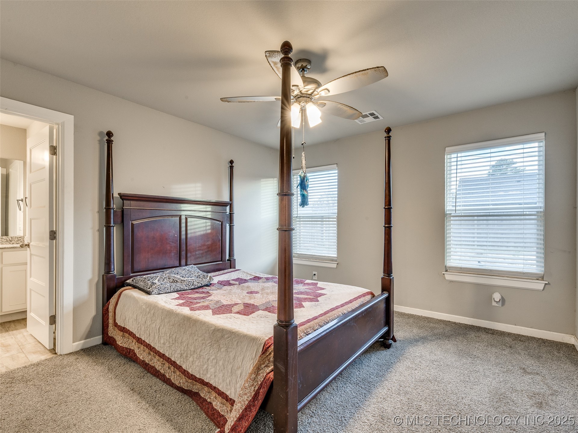 401 W Harrison Street Property Photo 25