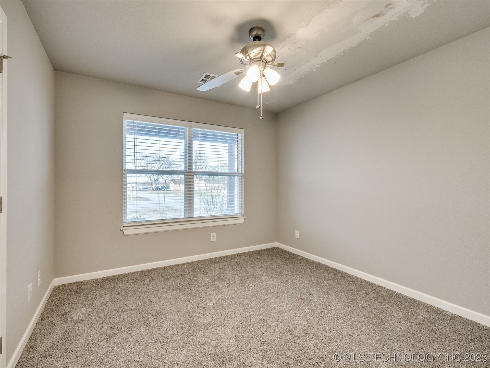 401 W Harrison Street Property Photo 31