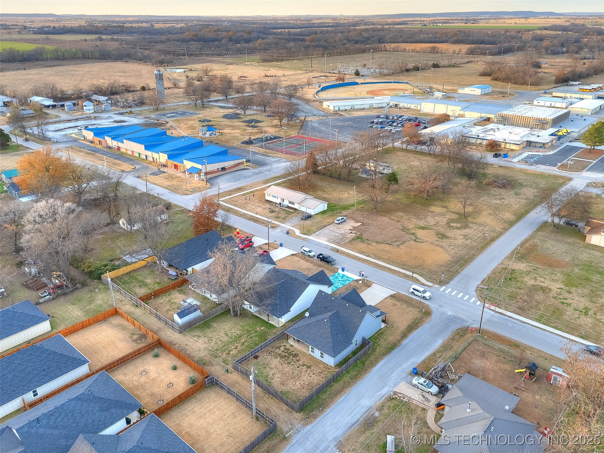 401 W Harrison Street Property Photo 40