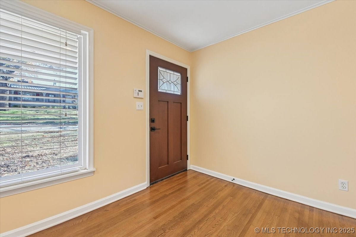 4152 S Trenton Avenue Property Photo 5