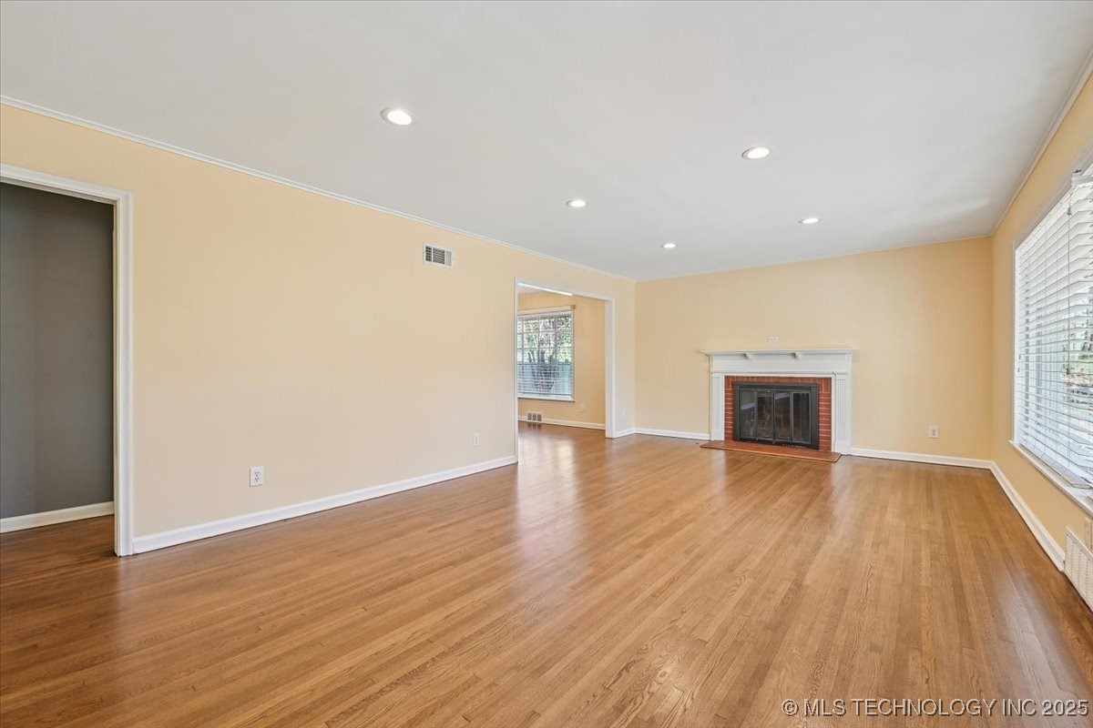 4152 S Trenton Avenue Property Photo 6