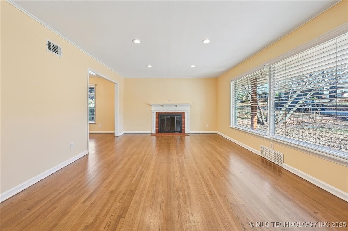 4152 S Trenton Avenue Property Photo 7