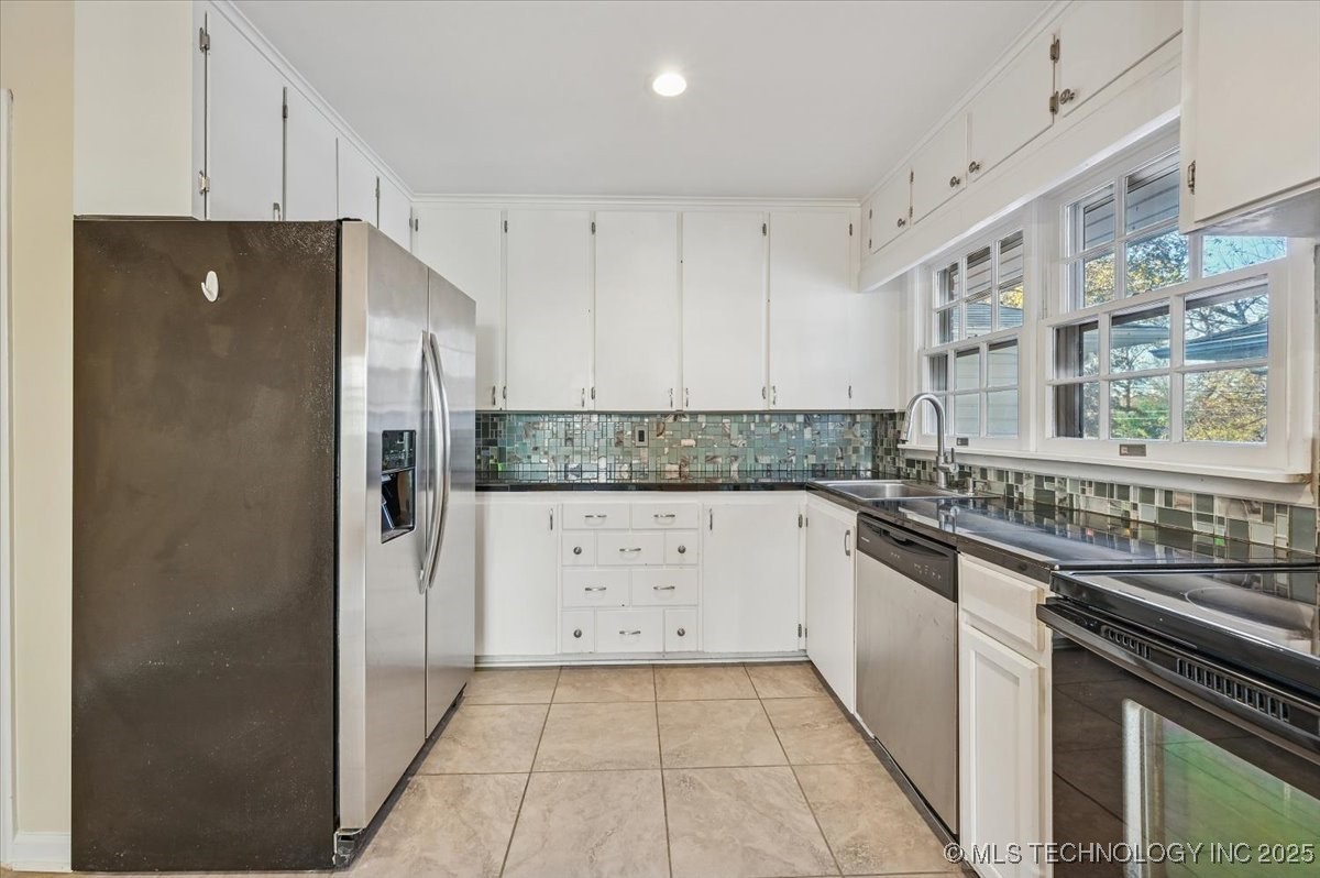 4152 S Trenton Avenue Property Photo 18