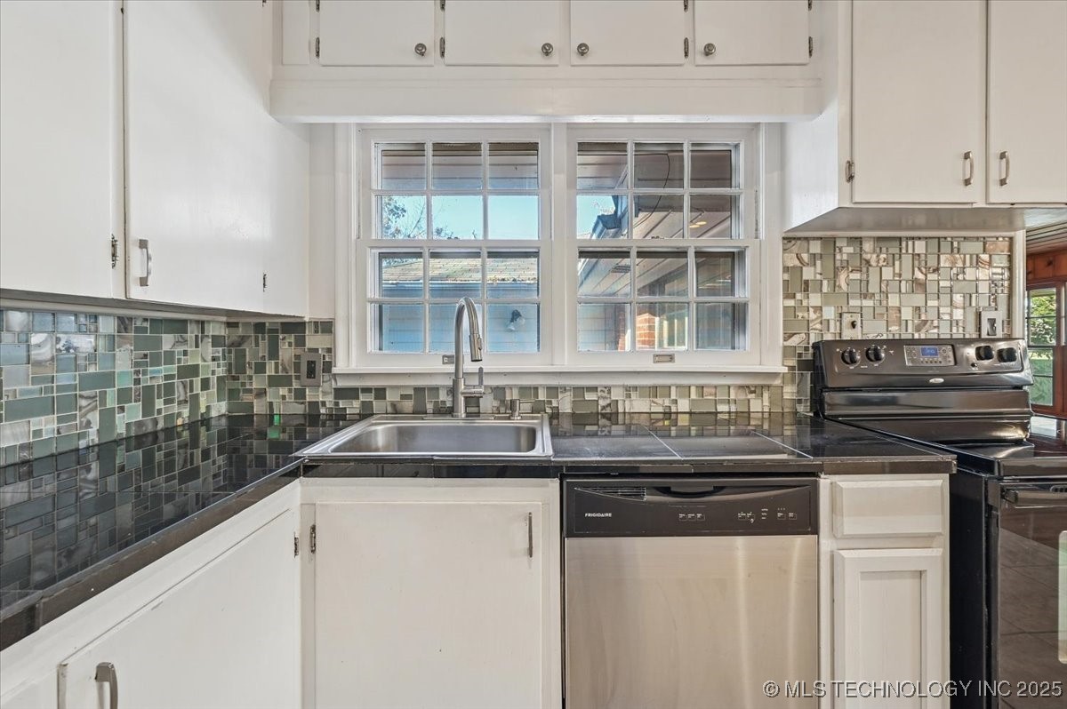 4152 S Trenton Avenue Property Photo 19