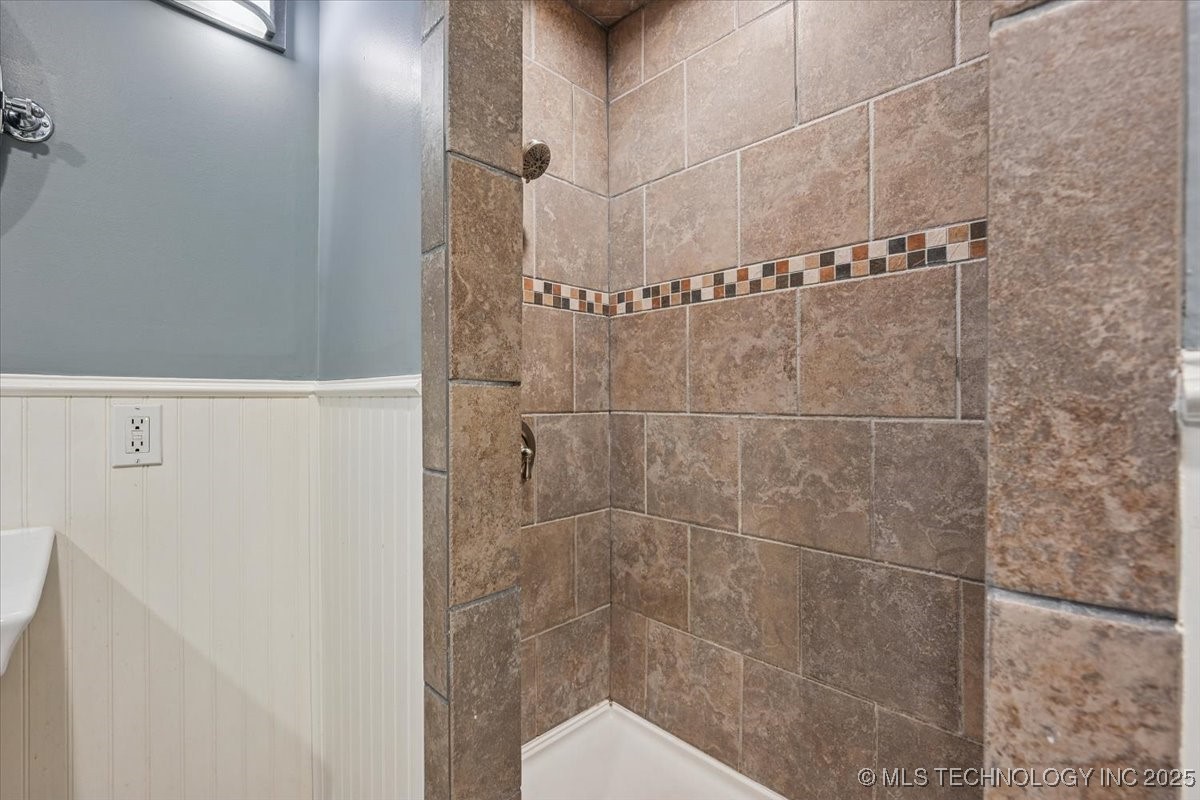 4152 S Trenton Avenue Property Photo 26